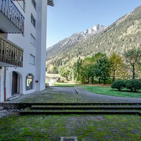 Apartment Au Pied Des Pistes A Avec Parking Prive, Proche Centre - Fr-1-343-162 Chamonix
