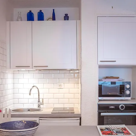 Au Pied Des Pistes A Avec Parking Prive, Proche Centre - Fr-1-343-162